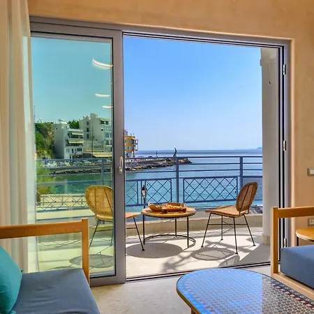 Asteria Seafront Luxury Διαμέρισμα